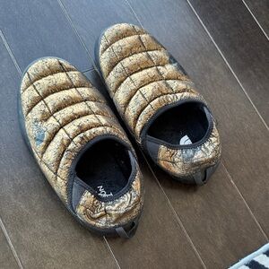 The North Face Women's Slippers - Brown and Black